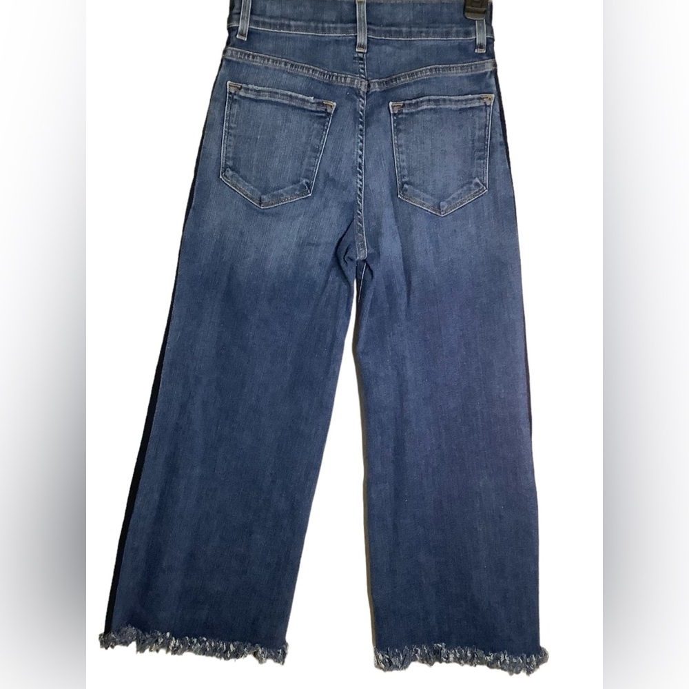 Frame flared fringed‎ blue jeans with front side stripe. Mid rise size 25 - Picture 3 of 16